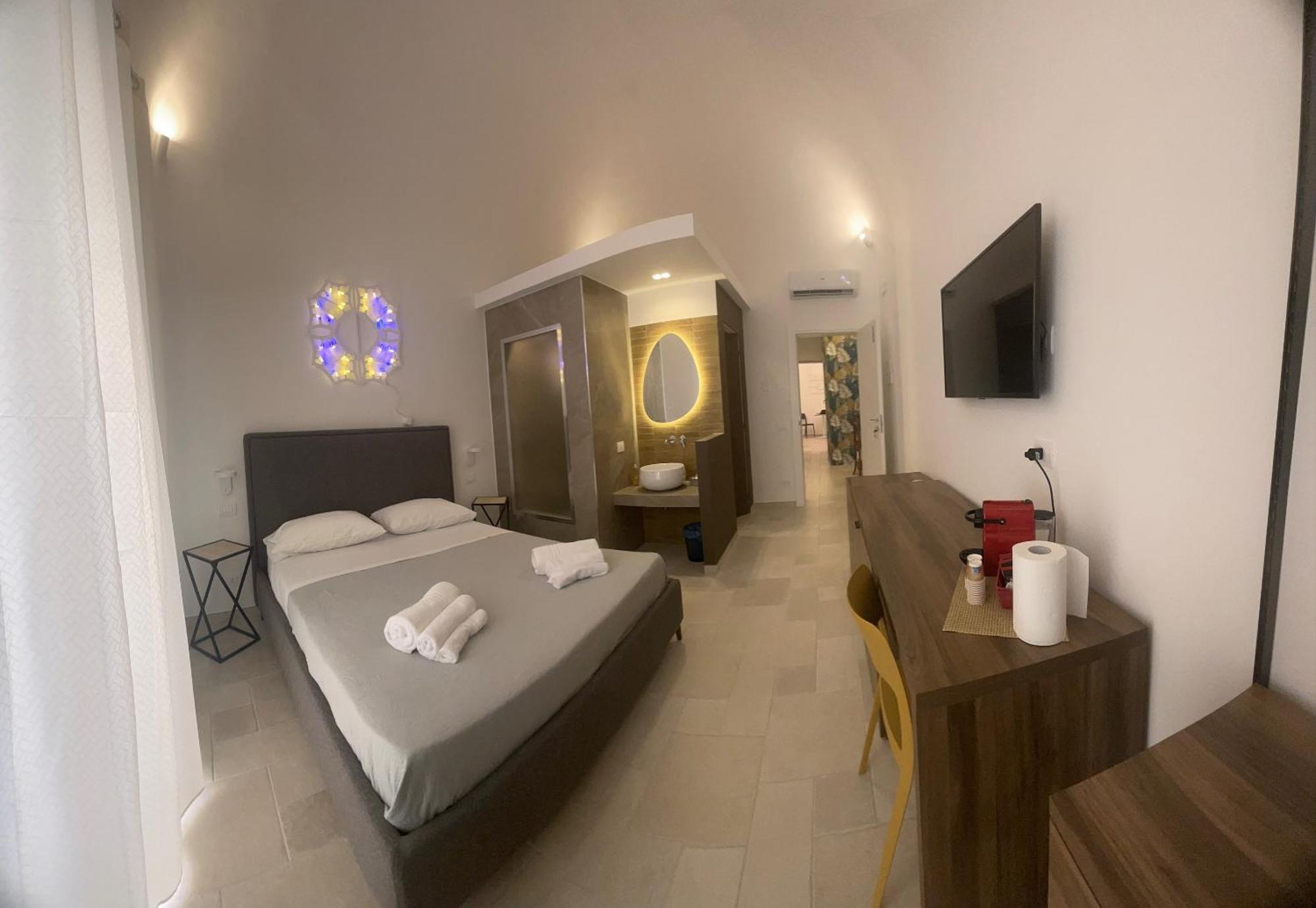 Civico 38 - Le Tre Chiavi Hotel บารี ภายนอก รูปภาพ